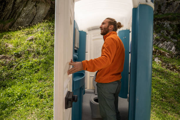 Best Portable toilet rental cost  in Boonville, IN